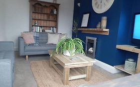 Unique 2 Bedroom Apartment In The Ideal Location