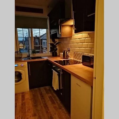Unique 2 Bedroom Apartment In The Ideal Location Blackpool Exterior photo